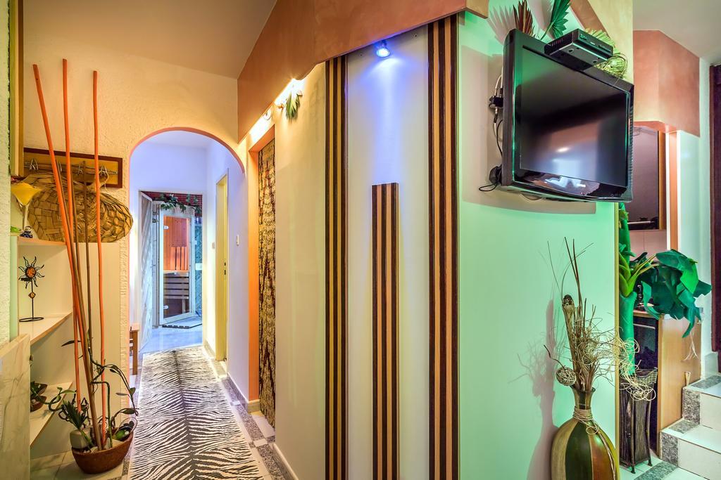 Villa Roses Apartments & Wellness Icici Ngoại thất bức ảnh
